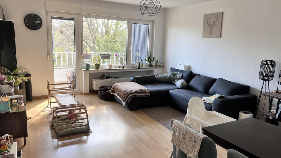 Thumbnail-Schöne helle 79 m2 Wohnung in ruhier Wohnlage in Düsseldorf Lörick