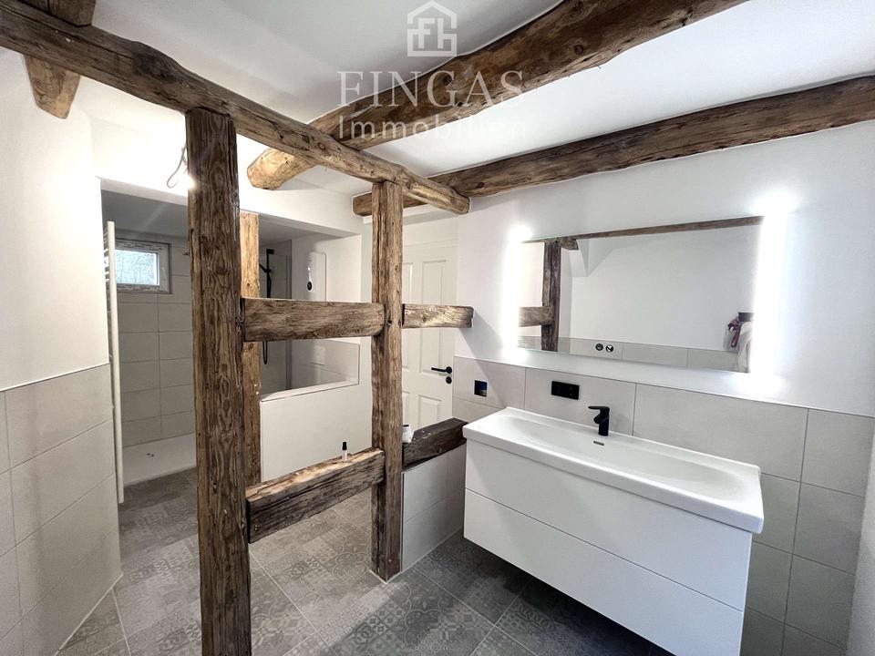 Thumbnail-***Erstbezug nach Kernsanierung - Helle Erdgeschosswohnung in echtem Vilser Fachwerkhaus***