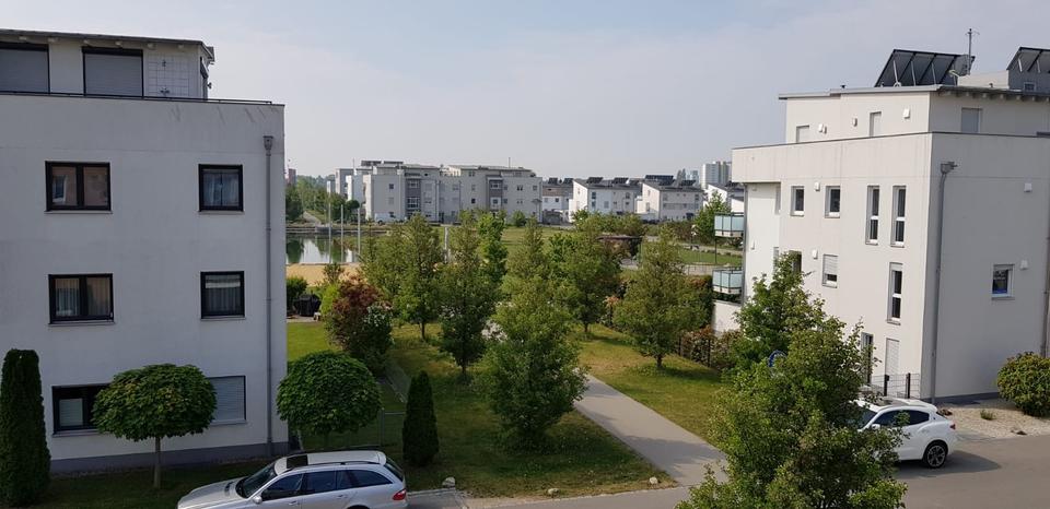 Thumbnail-Schmuckstück mit Süd-Balkon & 2 TG-Plätzen in Gersthofen