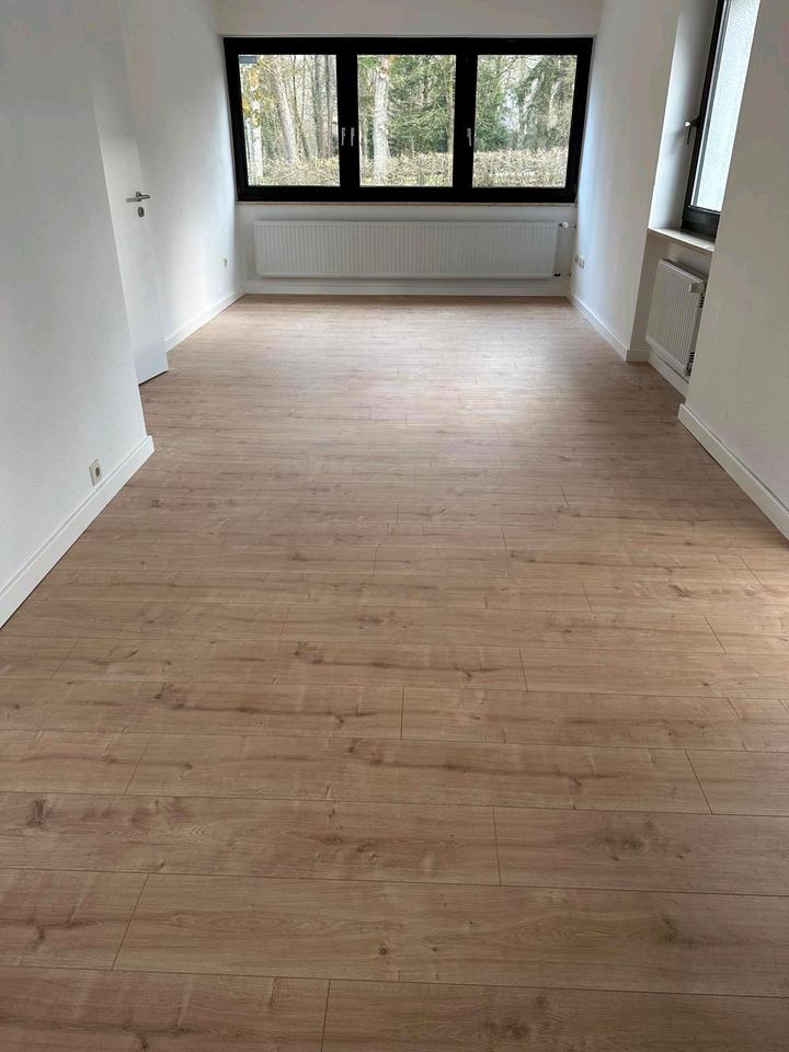 Thumbnail-Moderne Einliegerwohnung mit kleinem Gartenbereich & Stellplatz