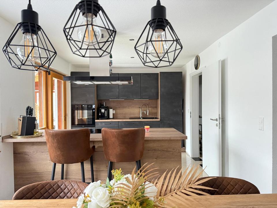 Thumbnail-Helle, sanierte 4,5 Zimmerwohnung in Hilzingen