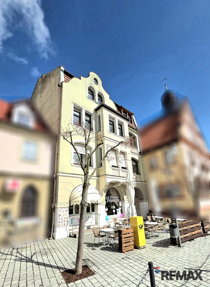 Thumbnail-Stilvoll wohnen im Zentrum: 3-Zimmer-Wohnung mit Altbauflair am Marktplatz