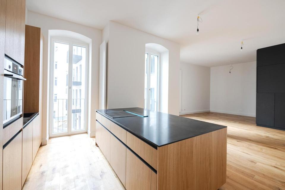 Thumbnail-Ruhiges Berliner Hofgarten-Apartment mit Altbaufeeling und erstklassiger Ausstattung