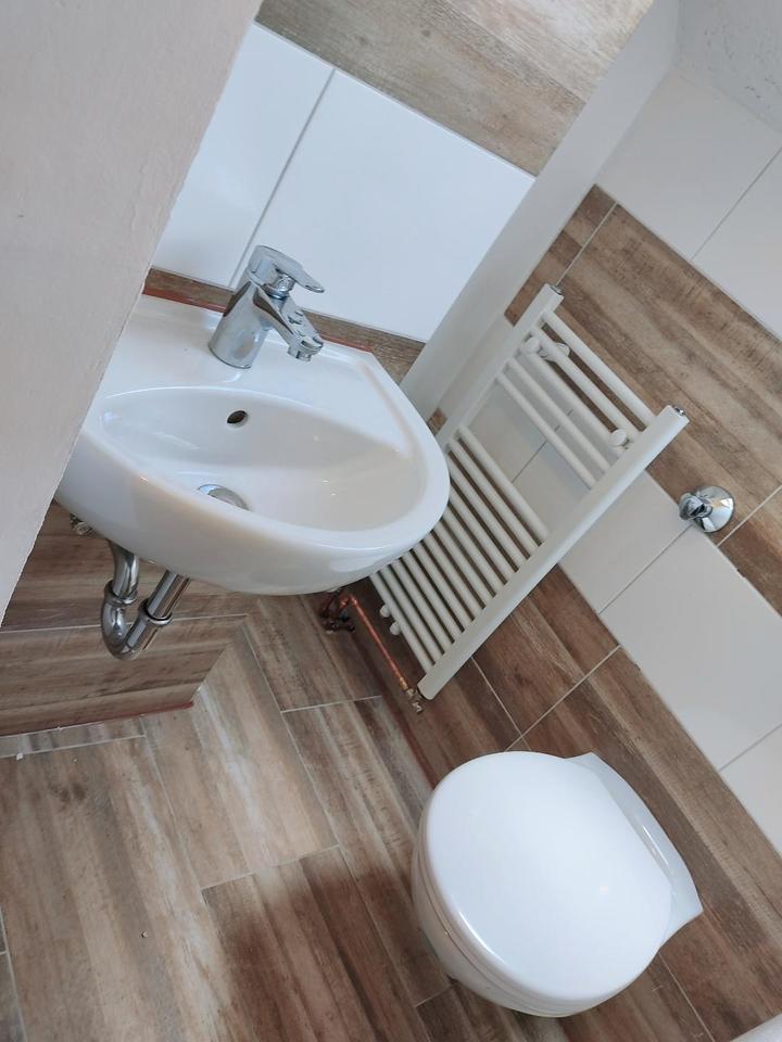 Thumbnail-Schön geschnittene 2 Zimmer-Dachgeschoss-Wohnung mit neuem Bad!