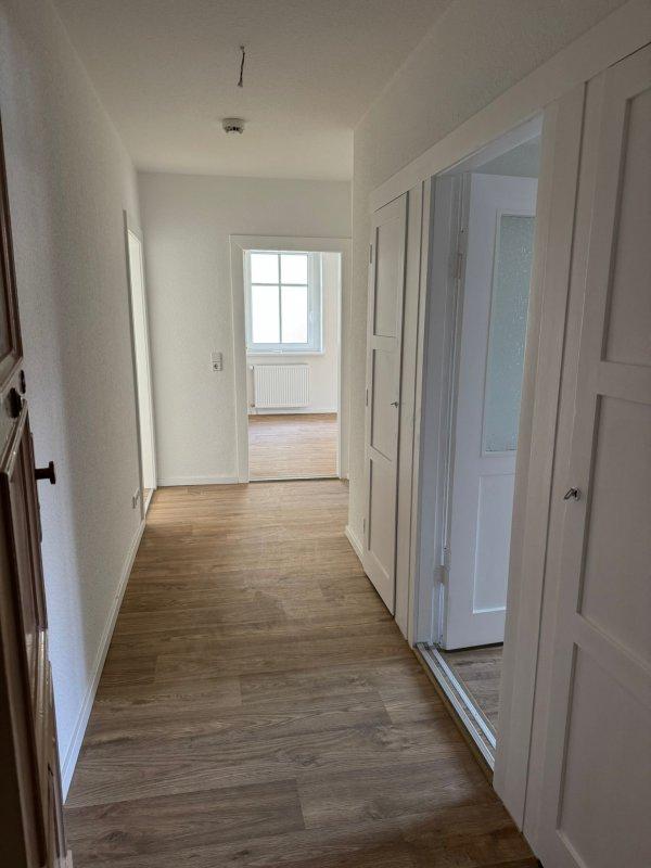 Thumbnail-Frisch sanierte 2-Zimmer-Wohnung mit Balkon in zentraler Lage von Eberswalde