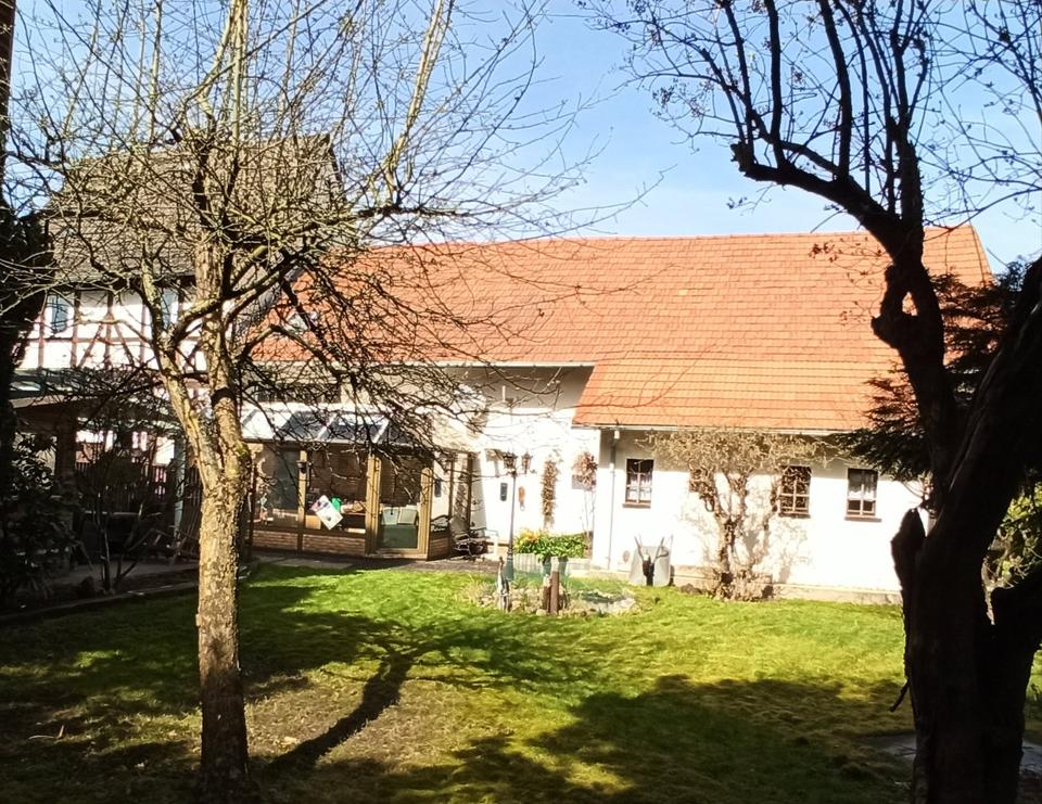 Thumbnail-Gemütliches Einfamilienhaus mit viel Platz + großem Garten