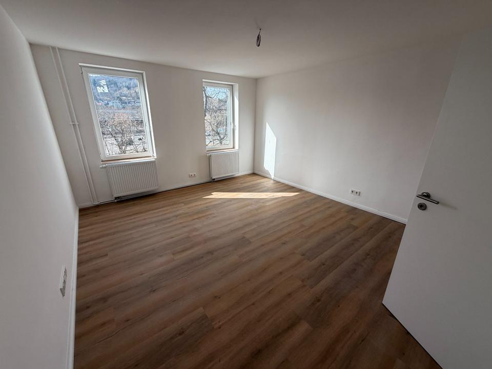 Thumbnail-3 Zimmer 80qm 2.OG, kernsaniert, mit Gartenoption & Garage