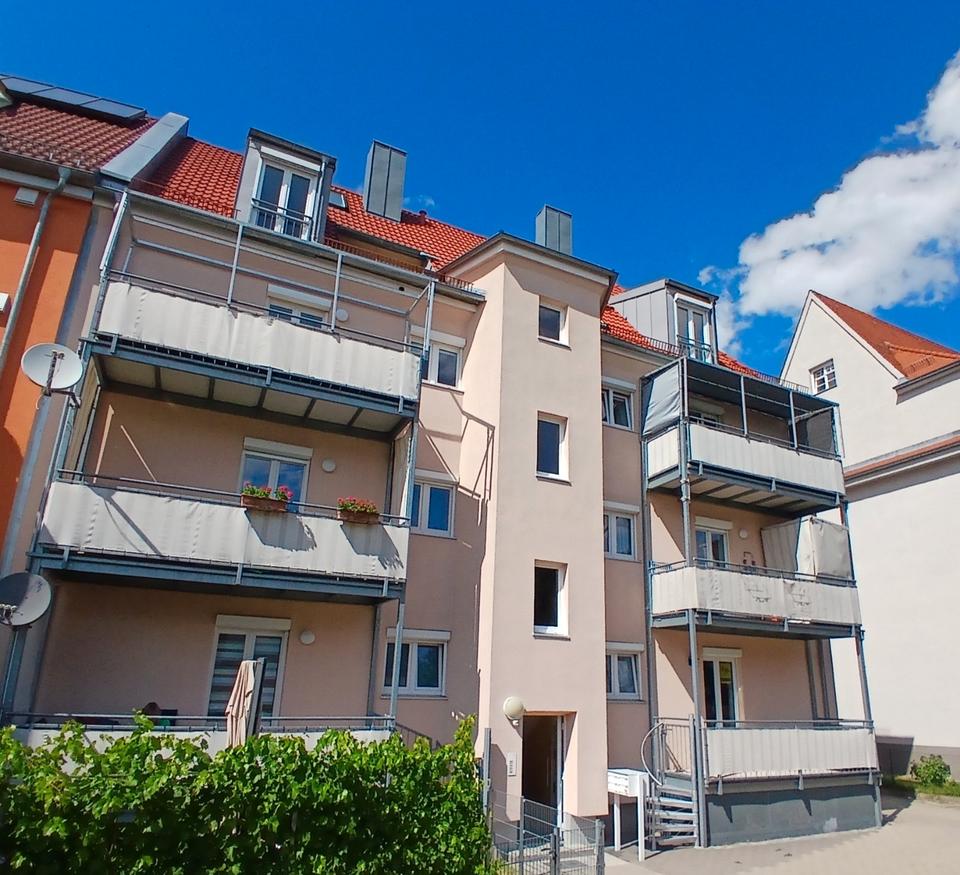Thumbnail-Kernsanierte 1-Zi-Wohnung Pfersee - sofort frei - von privat - B