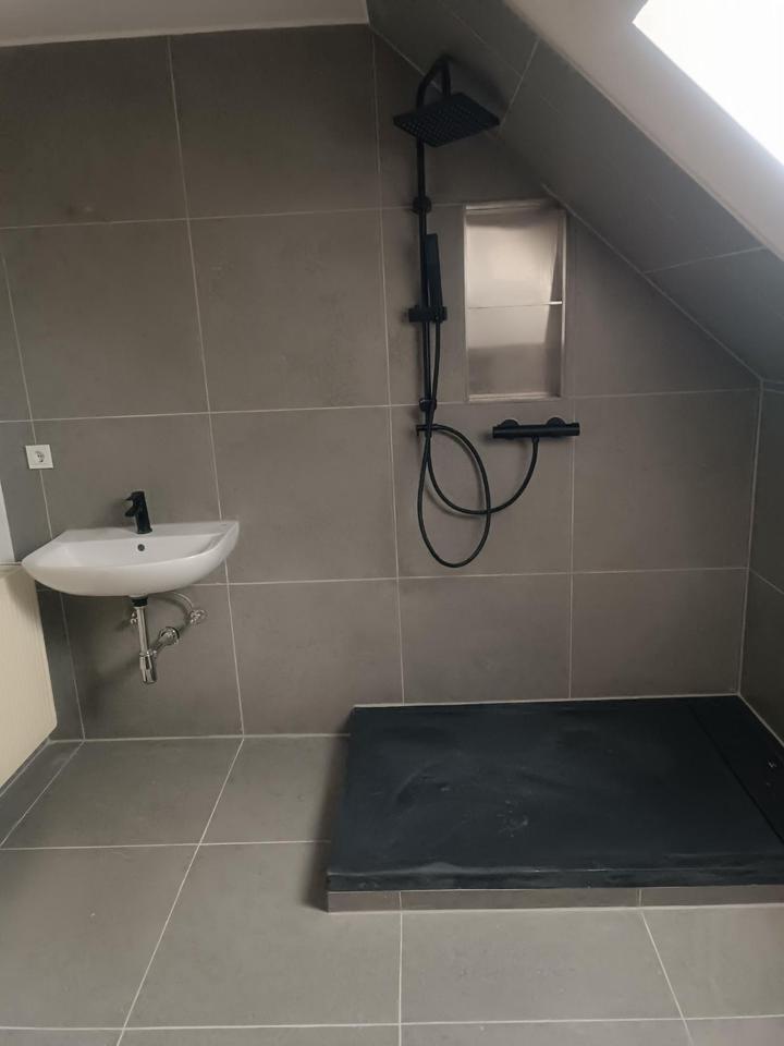 Thumbnail-Drei Wonungen in Neunkirchen Saar zu vermieten, 1 OG, 2 OG und DG