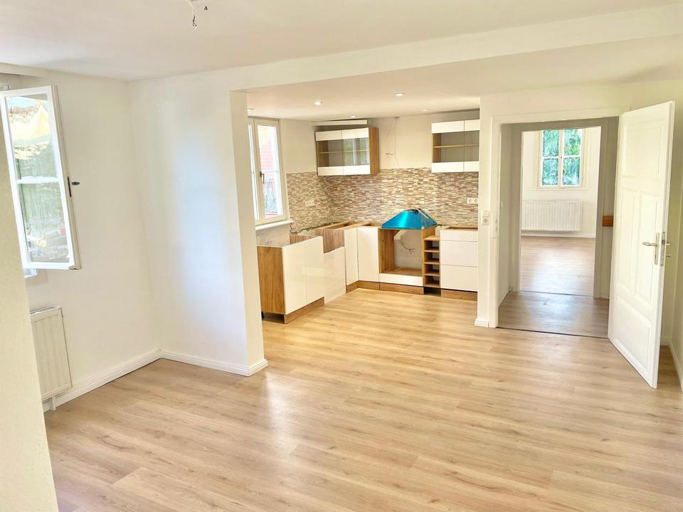 Thumbnail-Sehr helle 93qm Obergeschosswohnung im Ortskern Bechtheims