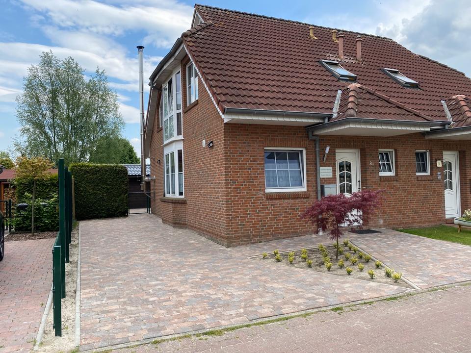 Thumbnail-Ferienhaus Timmel Ostfriesland mit Kamin, Boot, eigener Steg
