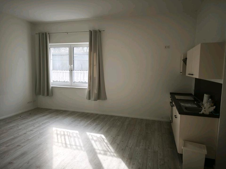 Thumbnail-Wohnung EG 1,5 Zi ab sofort frei