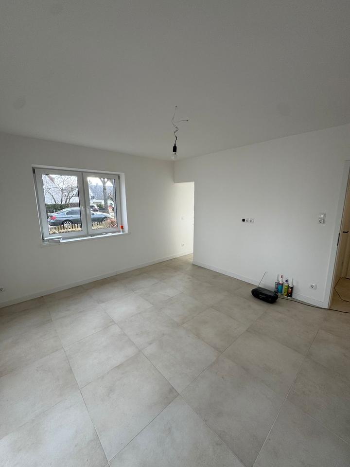 Thumbnail-NEU sanierte zwei Zimmerwohnung in Augsburg mit FBH und Terrasse