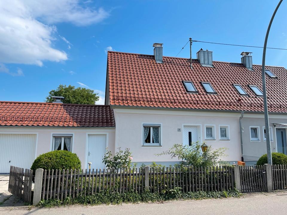 Thumbnail-Doppelhaushälfte mit großem Grundstück in Penzing von Privat