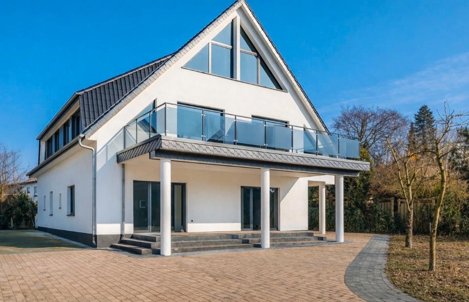 Thumbnail-Großzügige Wohnung in einem Mehrfamilienhaus in ruhiger Lage