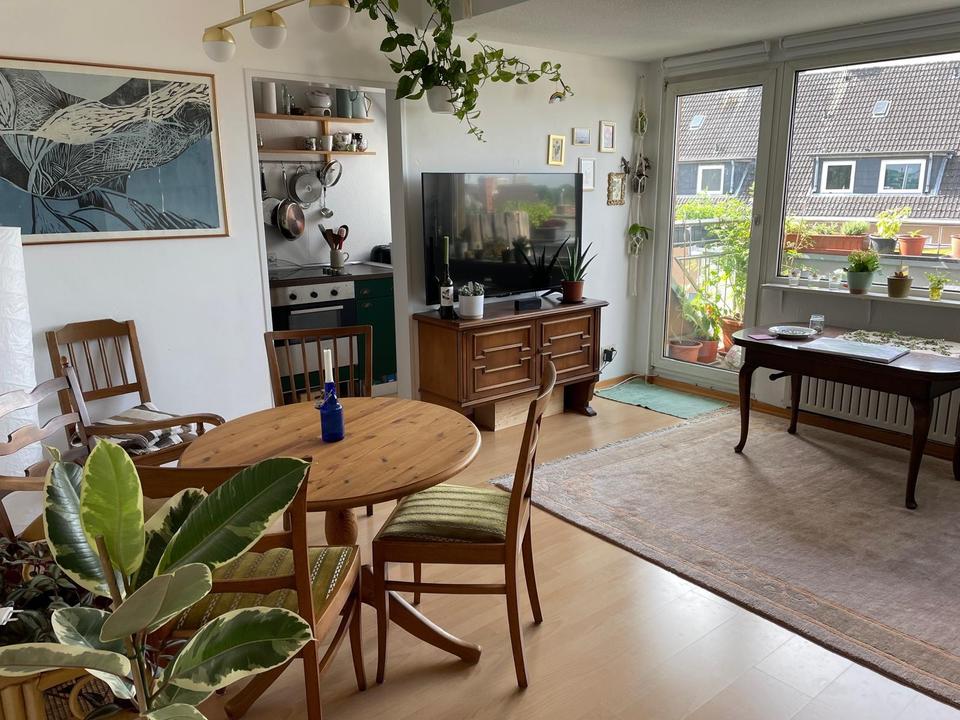 Thumbnail-Drei Zimmerwohnung mit Balkon in Köln Mülheim