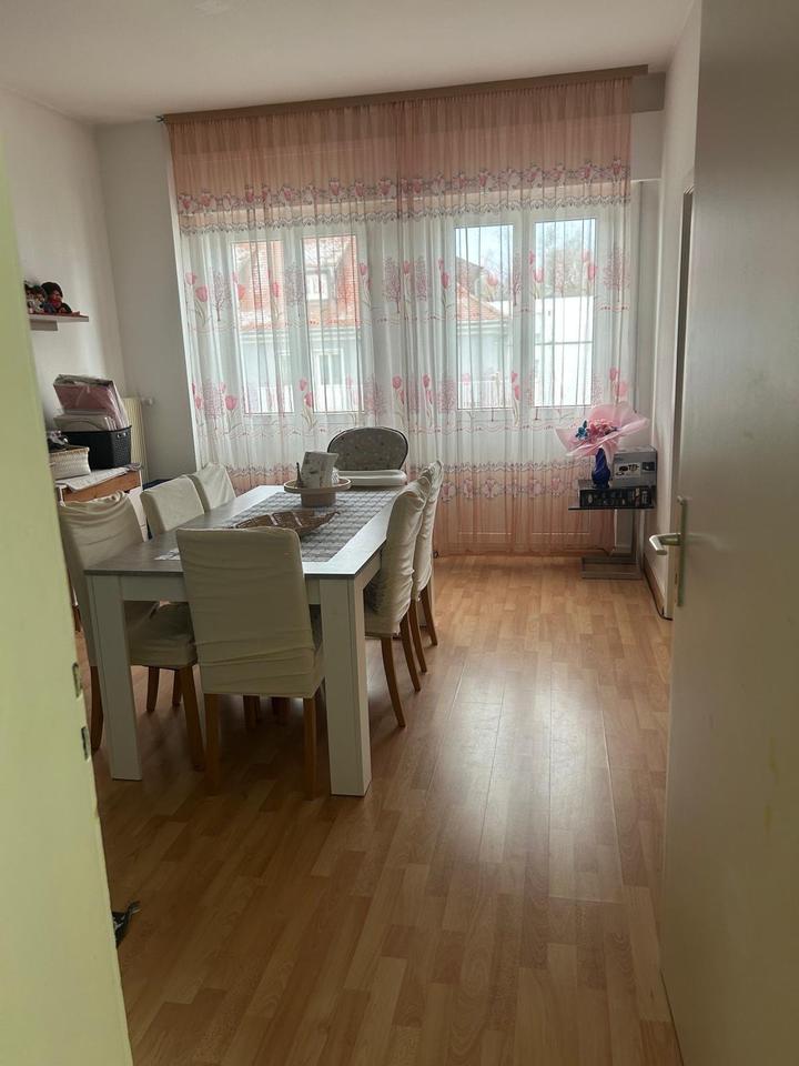 Thumbnail-4-5 Zimmer Wohnung Stadt DS mit Süd- und Westbalkon zu vermieten