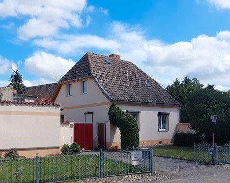 Thumbnail-schönes geräumiges Einfamilienhaus zu verkaufen