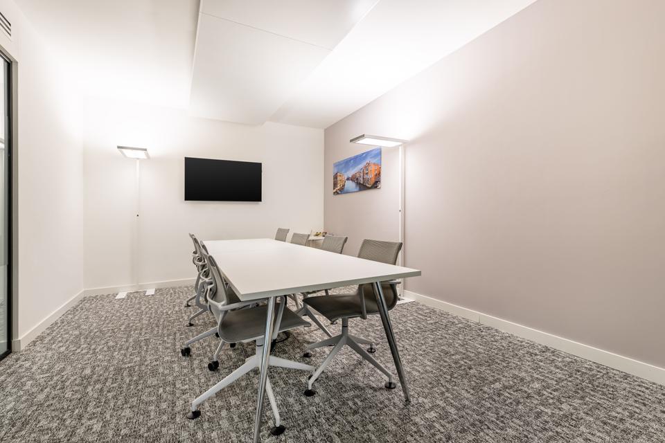 Thumbnail-Privater Büroraum für 4 Person in REGUS Kaistraße