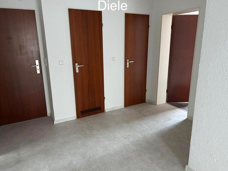 Thumbnail-3 Zimmer-Wohnung in 3.OG mit Balkon in Rotthausen - Nachmieter