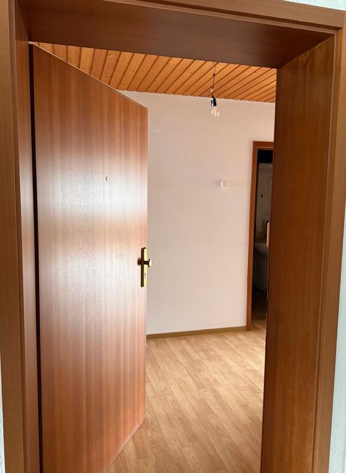 Thumbnail-2 - Zimmer Wohnung mit Balkon in 75378 Bad Liebenzell