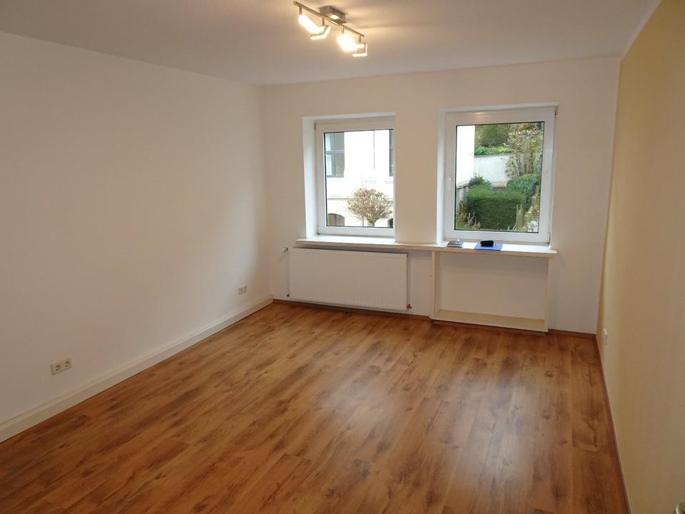 Thumbnail-Helle 2 Zimmer Wohnung, W-Elberfeld, an solvente Mieter!