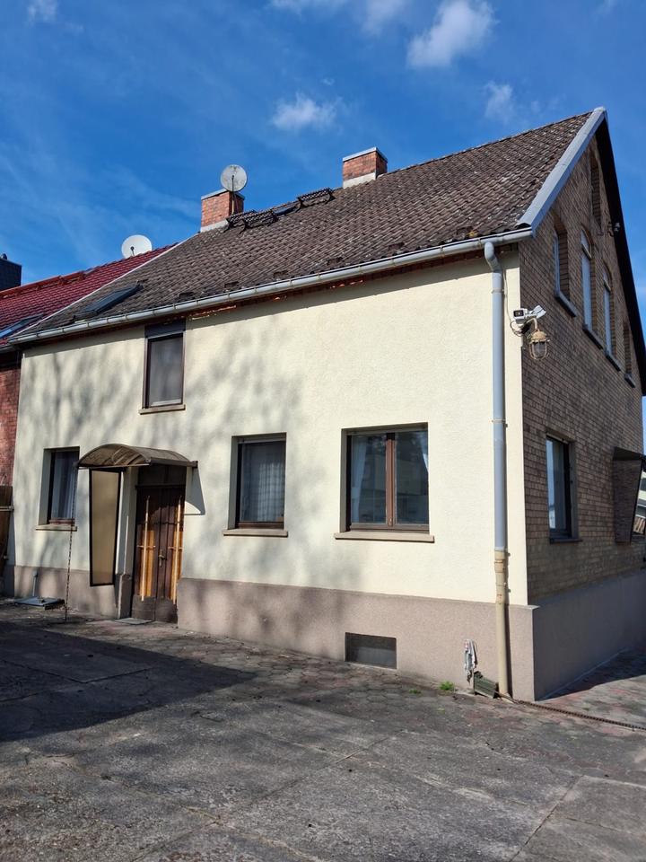 Thumbnail-Geräumige Doppelhaushälfte zu verkaufen