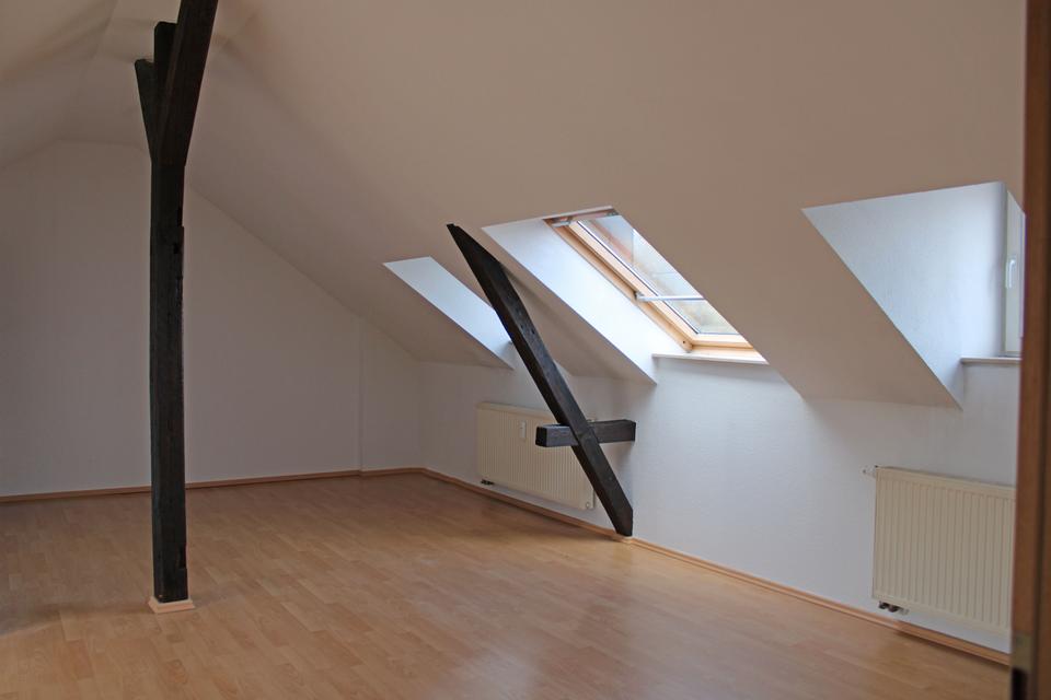 Thumbnail-Gemütliche Dachgeschoßwohnung mit Balkon in Arnstadt