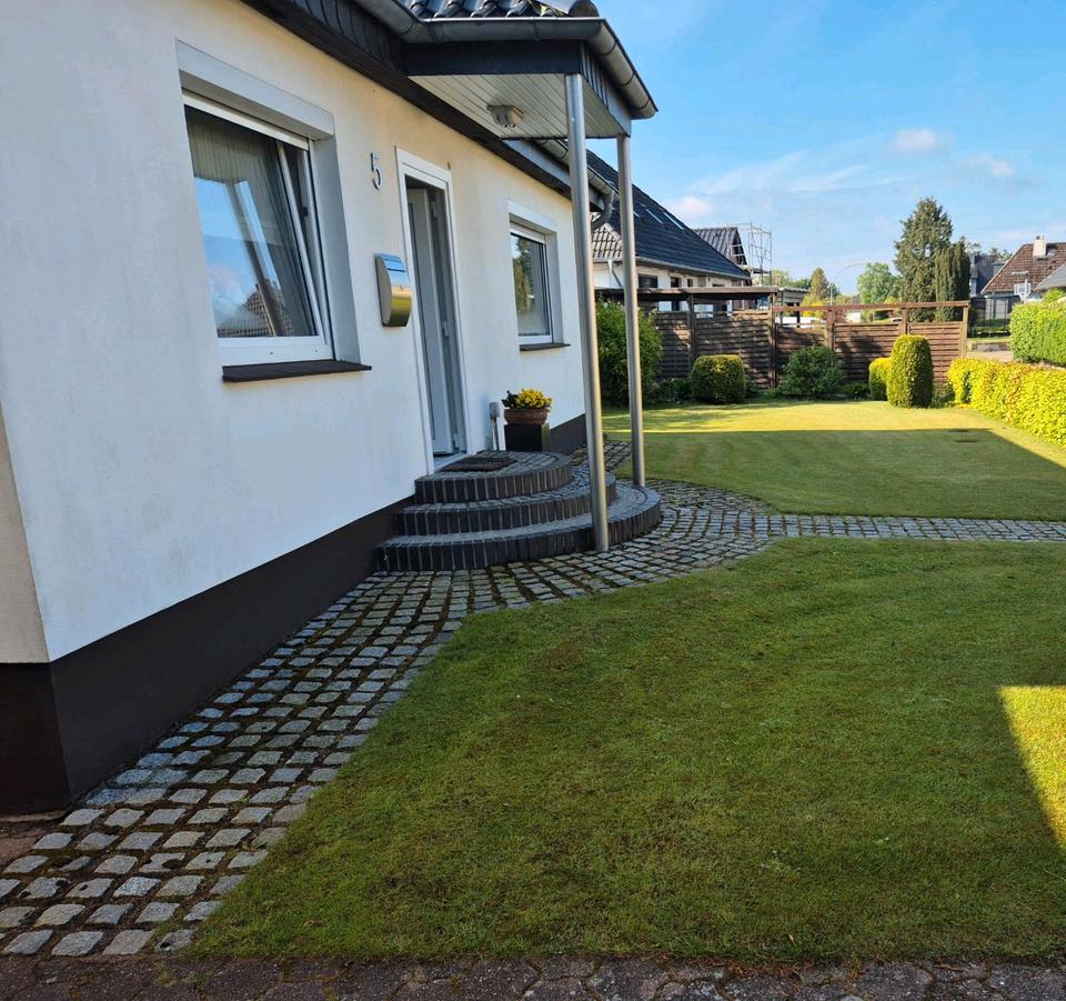 Thumbnail-Idyllisches Eigenheim mit großzügigem Garten“