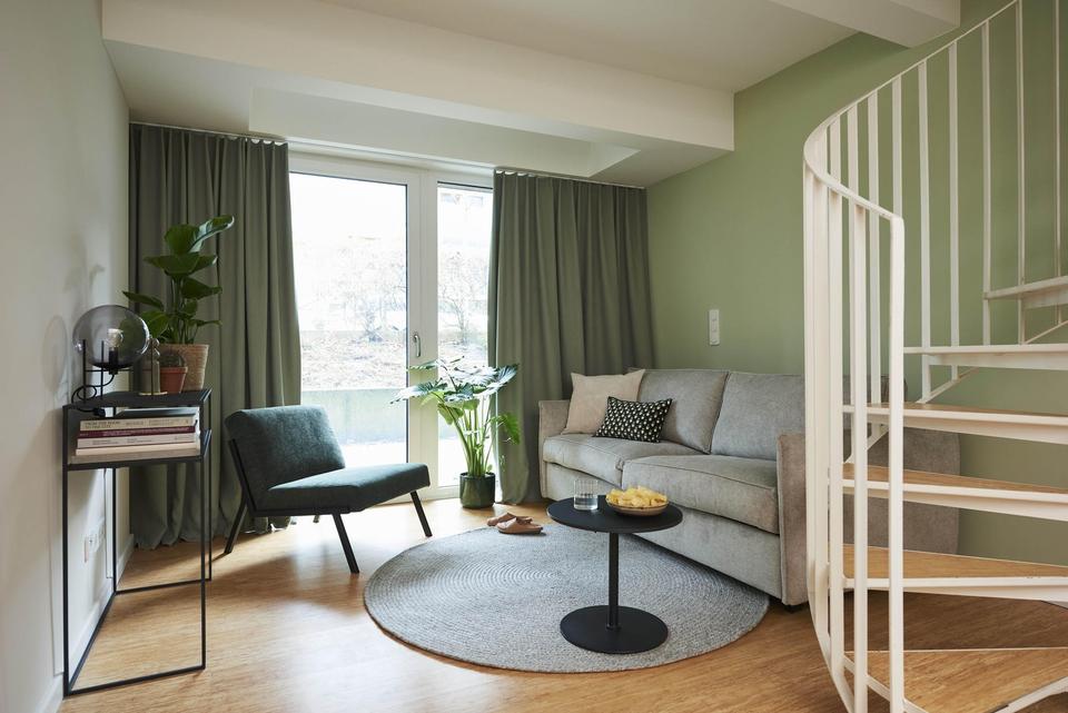 Thumbnail-2-Zimmer Maisonette Apartment für 1250€ Warm – vollmöbliert mit Gym & Workspace
