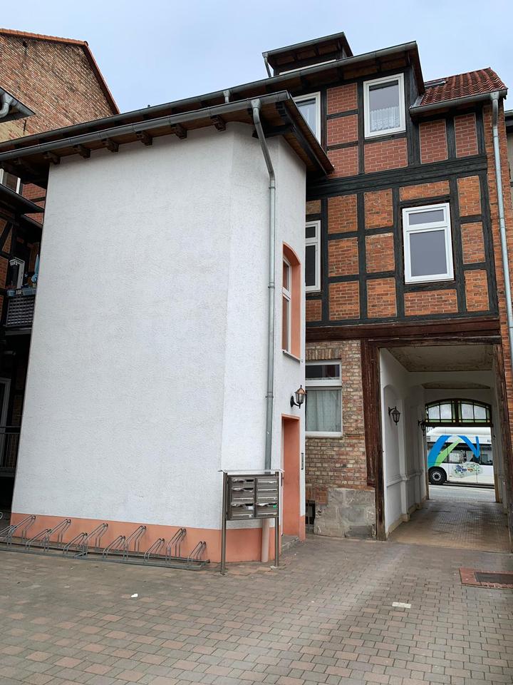Thumbnail-Vermiete 2-Raum-Wohnung in Halberstadt im Eerdgeschoss