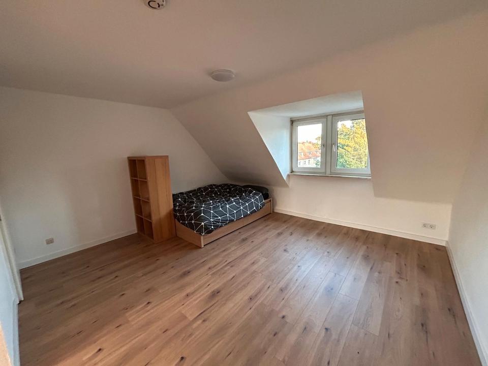 Thumbnail-1-5 Zimmer Wohnung