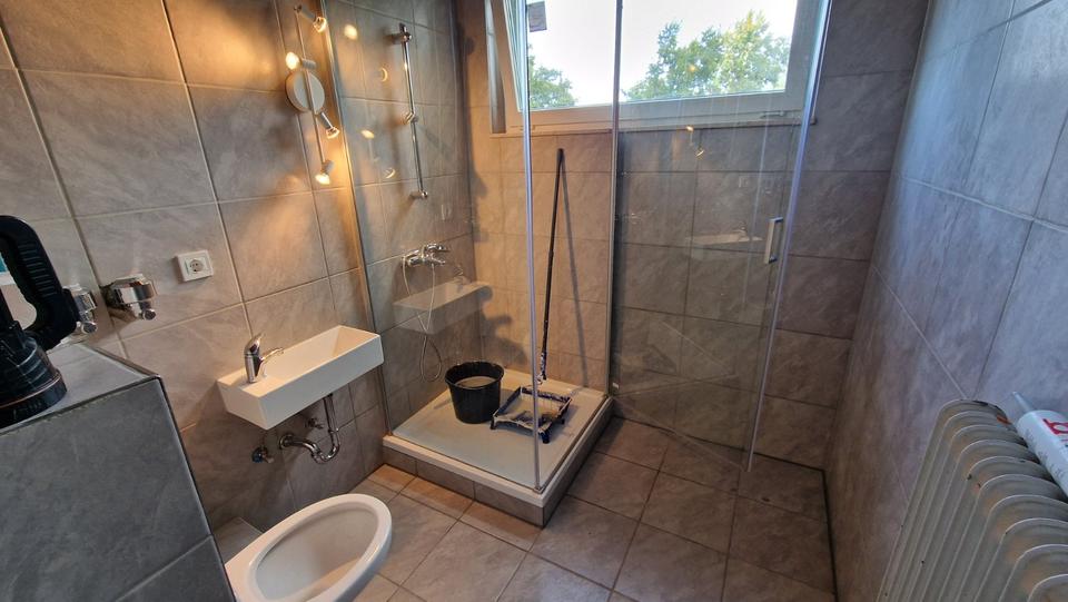 Thumbnail-Seltene 95 m² 4 Zimmer Wohnung in Hannover inkl. Balkon