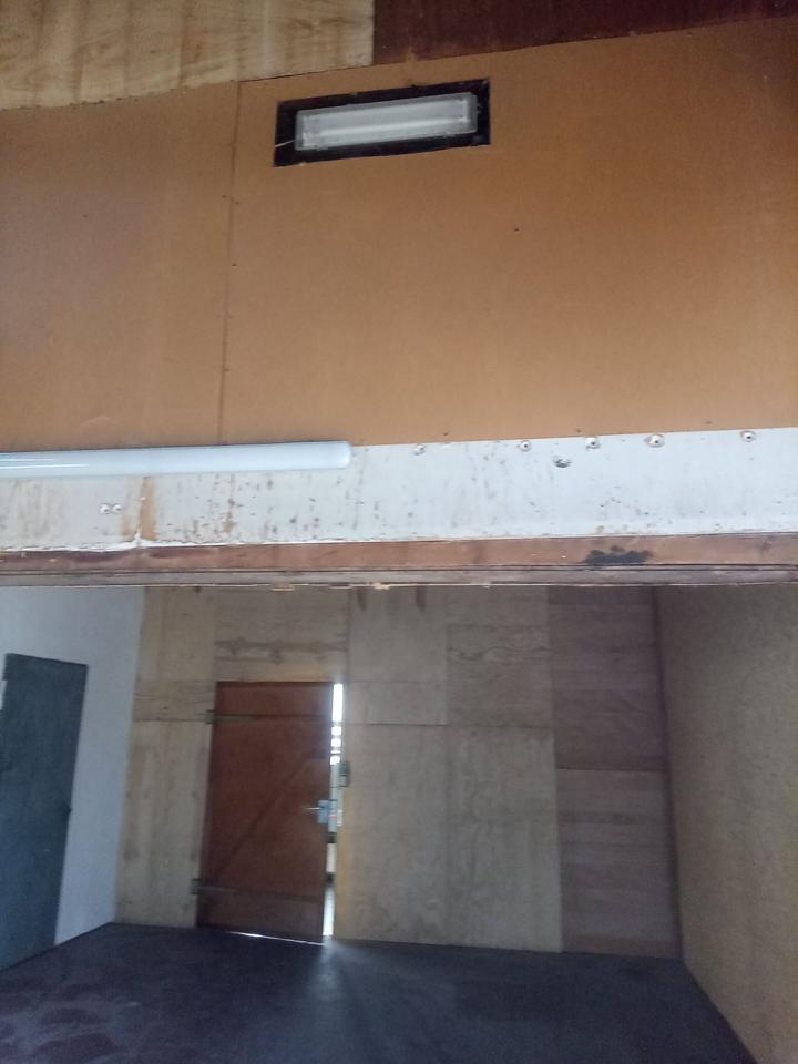 Thumbnail-Lagerhalle