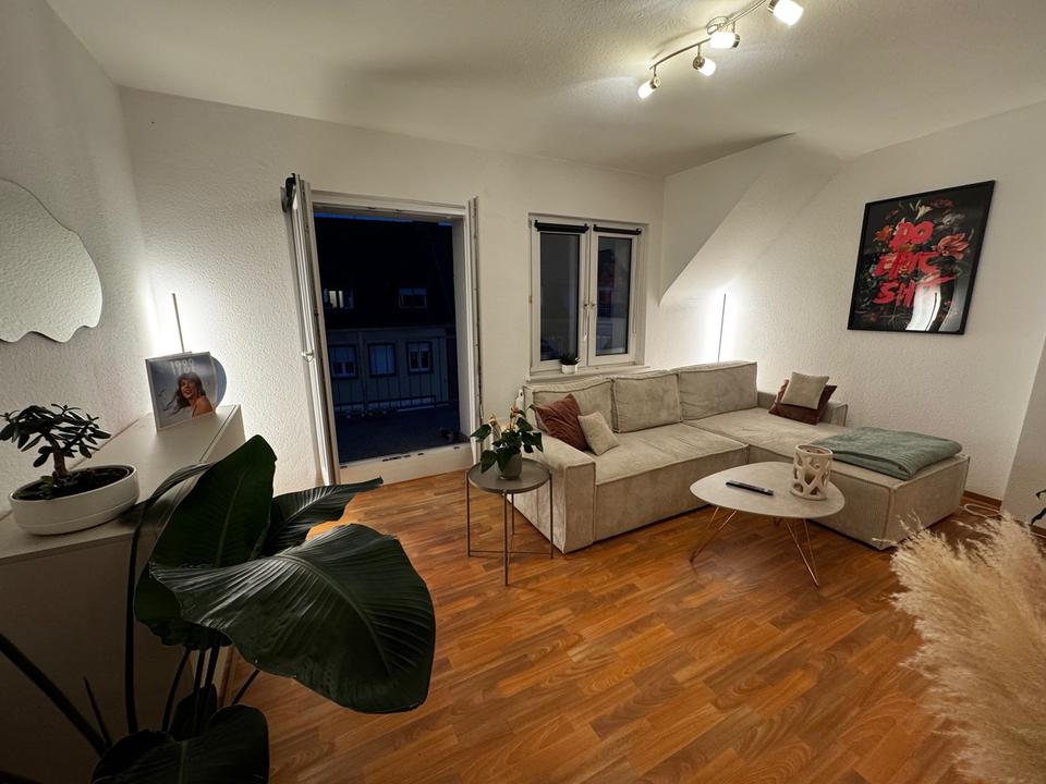 Thumbnail-Fußgängerzone: 2,5 ZKB und 2 Balkonen