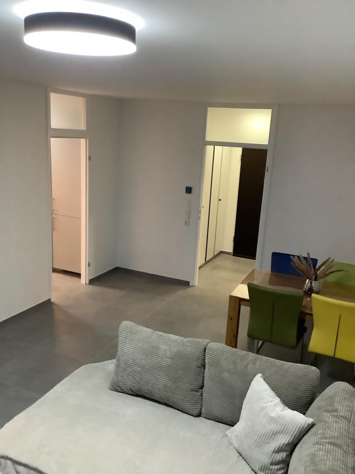 Thumbnail-2-ZKDB in Zentraler sehr Ruhige Lage von St.Tônis