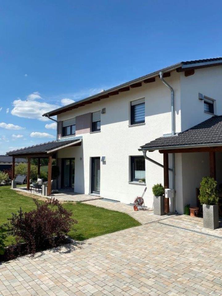 Thumbnail-Einfamilienwohnhaus mit Einliegerwohnung, KFW55, PV+Speicher