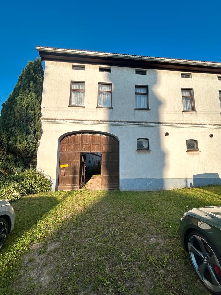 Thumbnail-Idyllischer Dreiseithof mit großem Grundstück