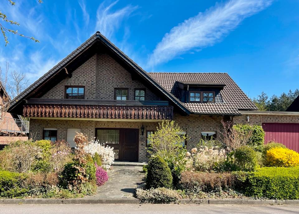 Thumbnail-Großzügiges Einfamilienhaus, freistehend in Roetgen