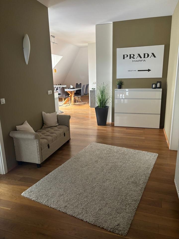 Thumbnail-Moderne Dachgeschosswohnung möbliert 100qm 2Zi!