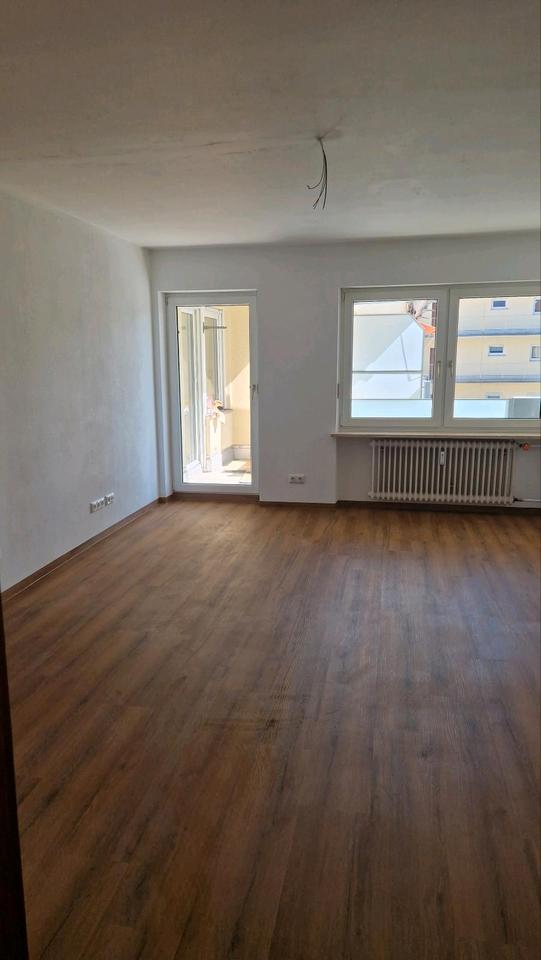 Thumbnail-Helle 2-Zimmer-Wohnung mit Balkon in Germering