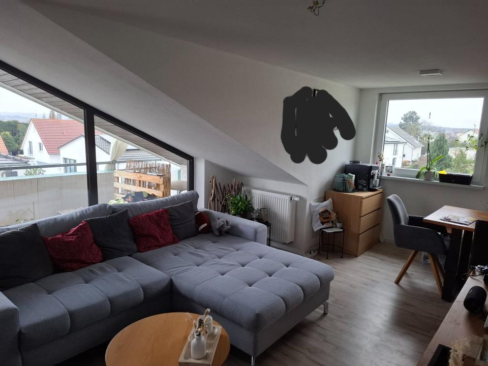 Thumbnail-großzügige, helle 2,5 Zimmerwohnung