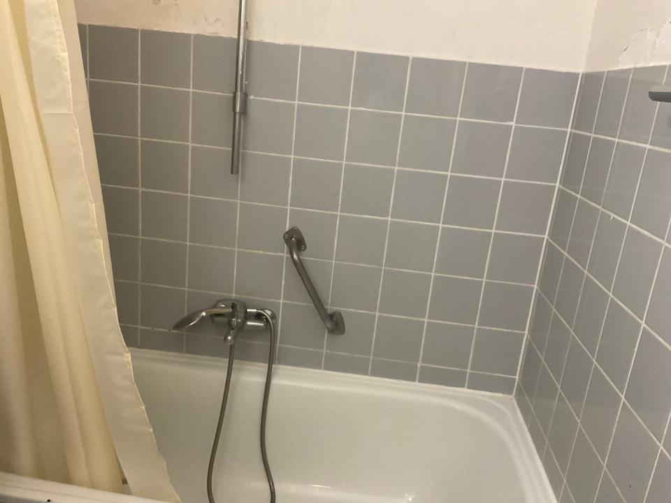 Thumbnail-1,5 Zimmer Wohnung Coventrystraße 57, 65934 Frankfurt am Main