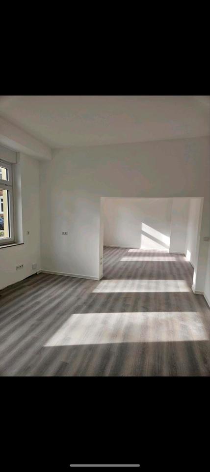 Thumbnail-47qm 1ZKB kernsanierte EG-Wohnung mit Einbauküche