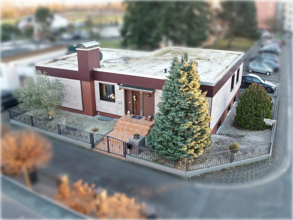 Thumbnail-Einfamilienhaus Bungalow Eckgrundstück provisionsfrei Darmstadt