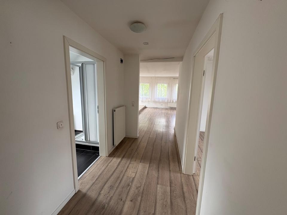 Thumbnail-Helle Dachgeschoss Wohnung im Herzen von Spenge zu Vermieten