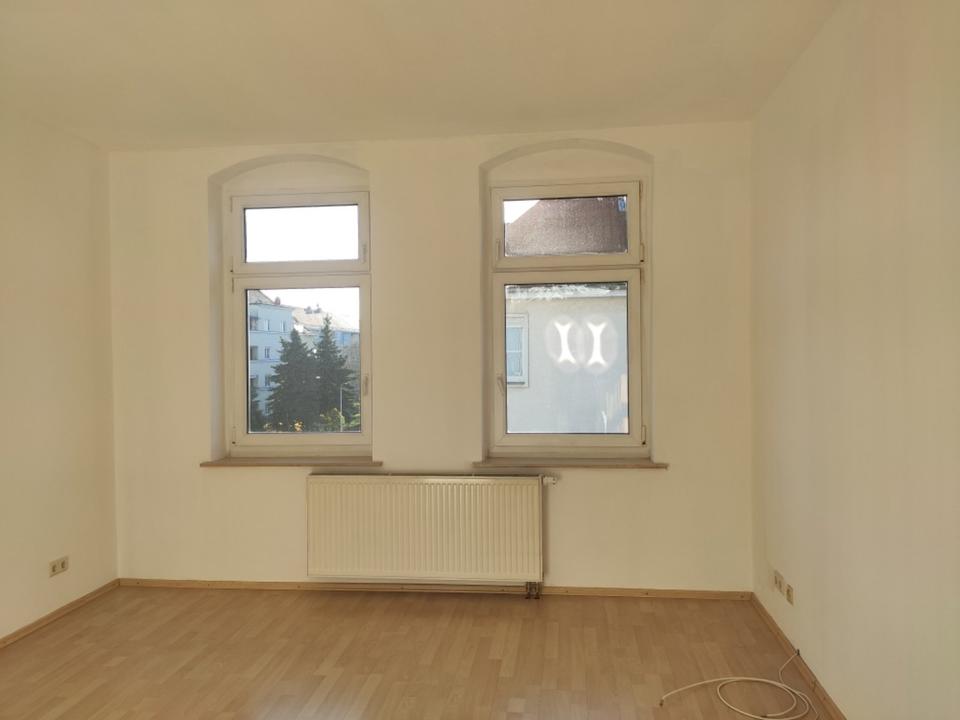 Thumbnail-2-Zi.-Mietwohnung mit Balkon (2. OG) - Meißen rechts der Elbe - MW6e0903