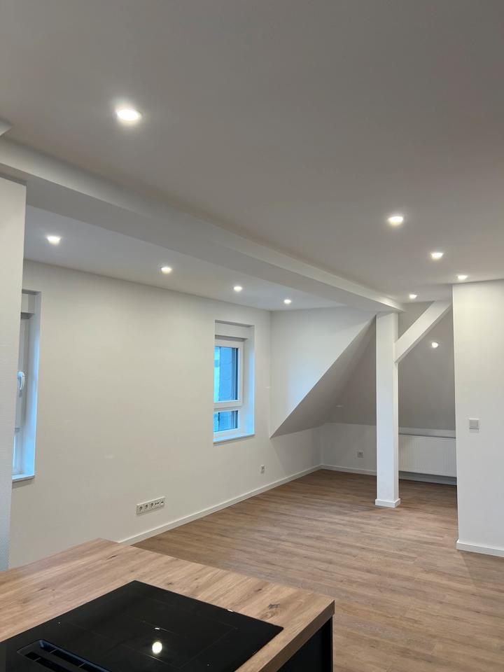 Thumbnail-Erstbezug nach Sanierung - Frisch renovierte 1-Zimmer-Wohnung