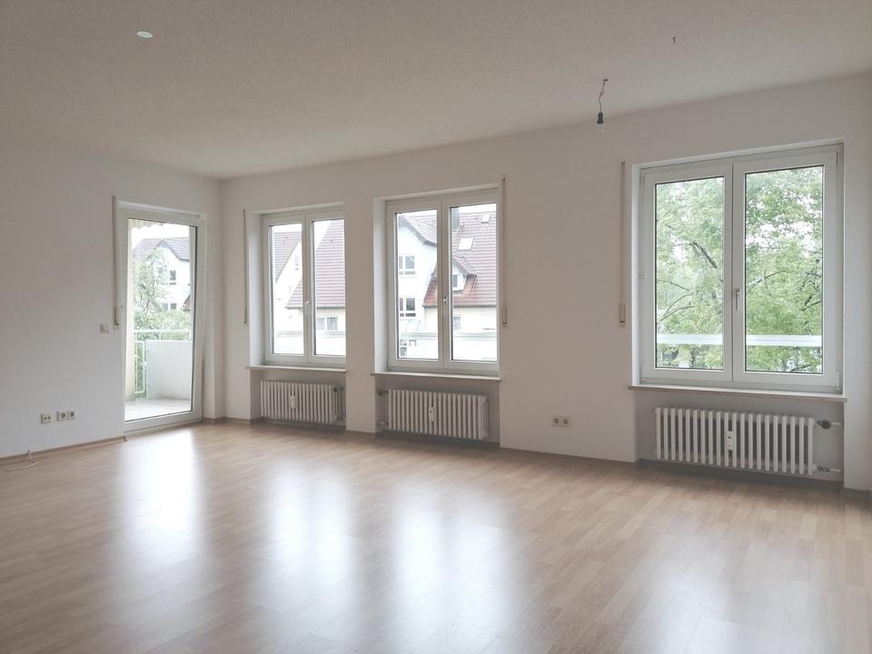 Thumbnail-Helle, ruhige 4 Zi- Whg. mit Südwestbalkon und EBK in Stockach