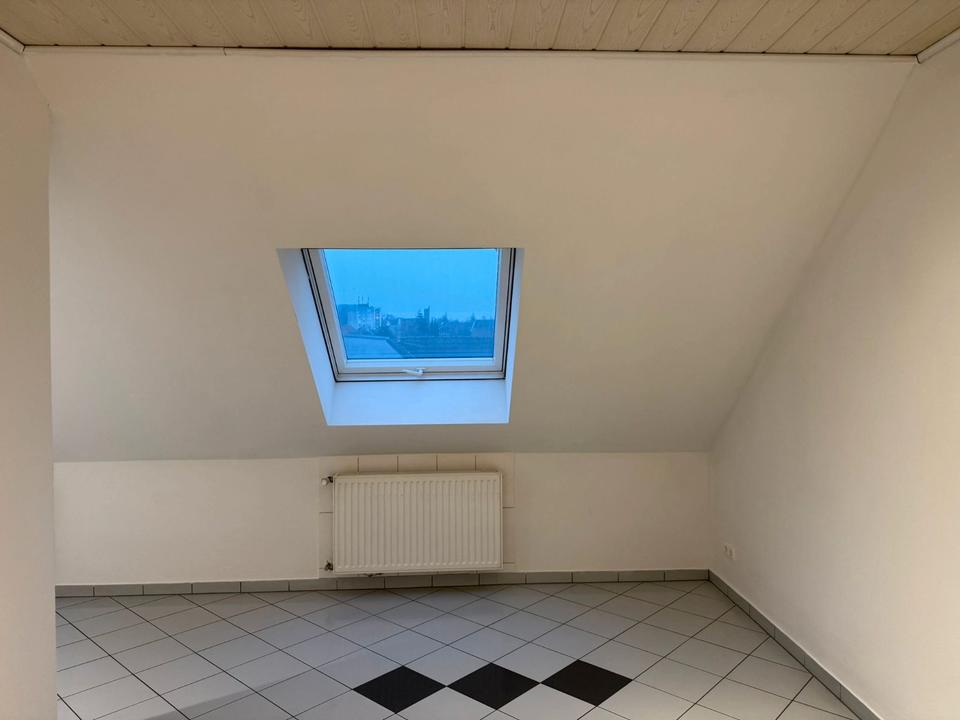 Thumbnail-3 ZKB Maisonnette Wohnung renoviert, ab sofort. VK City zentral